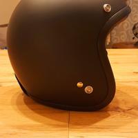 Casco Illegal Helmets XS