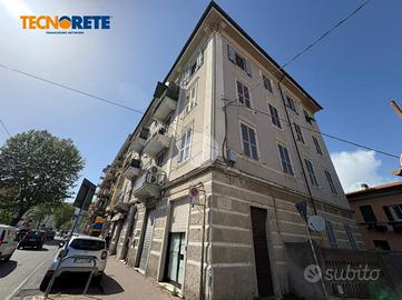 5 LOCALI A LA SPEZIA