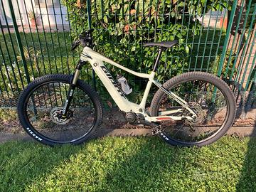 Giant Fathom E+2 MTB elettrica - solo 292 km