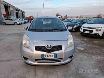 TOYOTA YARIS 1.0 BENZINA 5 PORTE - 2007