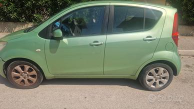  Auto  Opel Agila usata