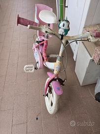 Bicicletta bambina winx 12" con portabambole