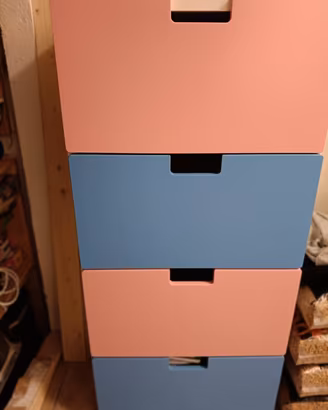 cassettiera Ikea stuva 