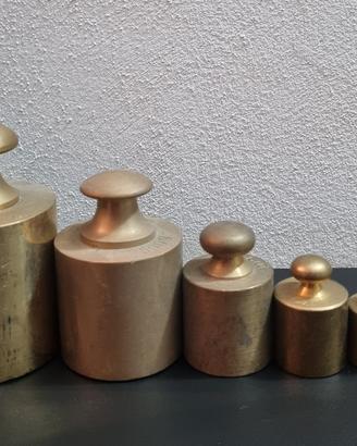 set di pesi in ottone vintage 