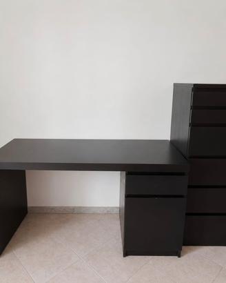 Scrivania Ikea + Cassettiera Ikea effetto legno  