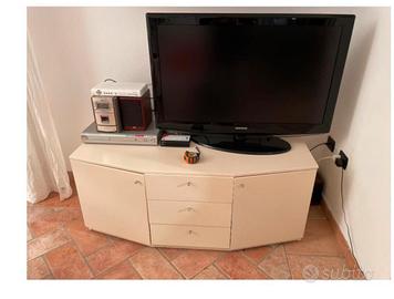 Mobile TV design moderno