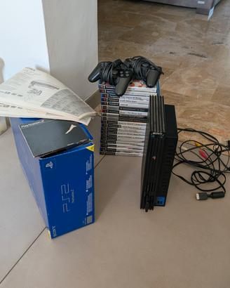 Play station 2  con scatola + 19 giochi