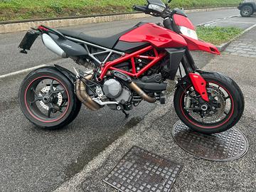 Ducati Hypermotard 950