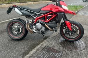 Ducati Hypermotard 950