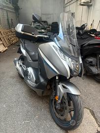 Honda integra 750 grigia satinata sport 2018