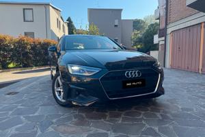 Audi A4 Avant 35 TDI Business S tronic