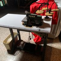 Macchina Taglia e cuci Rimoldi