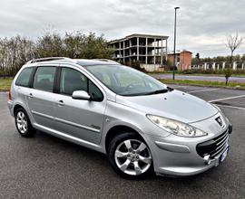 Peugeot 307 SW 1.6 hdi Australian 110cv 7 posti