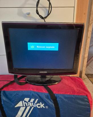 samsung tv 19 pollici ideale anche come monitor