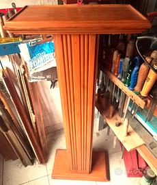 Colonna in legno art deco