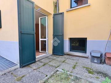 2 LOCALI A REGGIO NELL'EMILIA