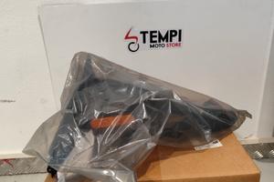 Parafango Post porta targa Kymko People 300 (dal 2