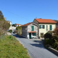 3 LOCALI A TOIRANO