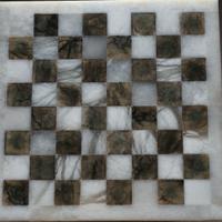 Scacchiera in marmo bianco e onice verde