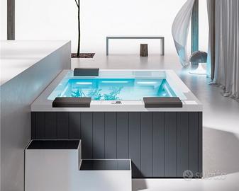mini-piscina idromassaggio usata 5/6 e 6/7 posti