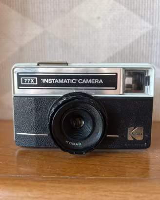 Fotocamera Kodak 77x macchina fotografica vintage