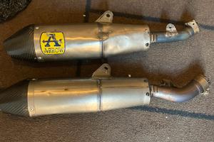 Doppio scarico arrow crf450 in carbonio e titanio