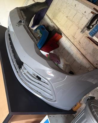 Paraurti Golf 8