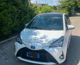 TOYOTA Yaris Hybrid Style - Condizioni Eccellenti