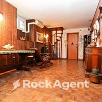 AMPIO MONOLOCALE CON CUCINA E SERVIZIO MURA LATINE