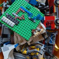 Tanti lego sfusi, giocattoli e articoli nuovi