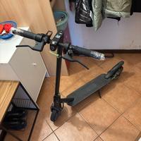 Monopattino elettrico isinwheel pieghevole