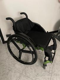Sedia a rotelle disabili