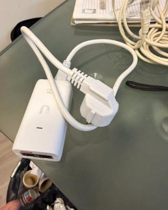 Iniettore PoE Ubiquiti originale con alimentatore