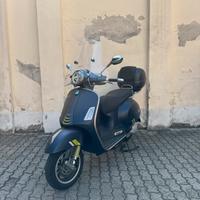 Vespa GTS Super Tech 310
