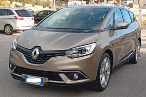 Renault Grand Scenic Blue dCi 120 CV Initiale Pari