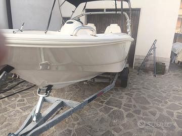 boston whaler 15 sport anno 2012