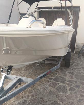 boston whaler 15 sport anno 2012