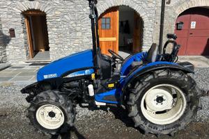 Trattore New Holland T3040