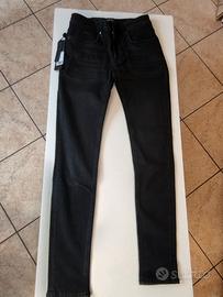 Jeans AM Ozzy tapered fit NERO taglia IT 40