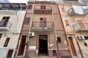 Casa indipendente a Partinico, Via Moro
