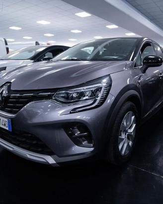 Renault Captur 1.6 E-Tech hybrid Intens 145cv...
