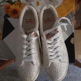 scarpe da donna guru 