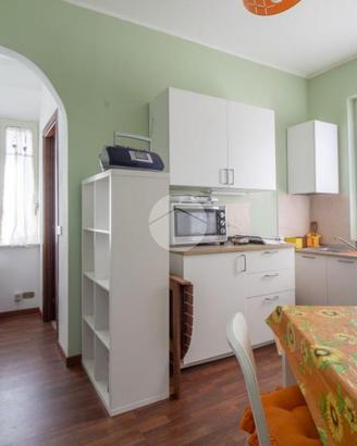 3 LOCALI A PALOMBARA SABINA