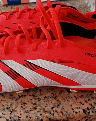 scarpe da calcio numero 43 e 1/3