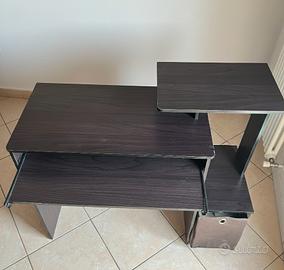 Scrivania PC Noce (Amazon)– Già montata