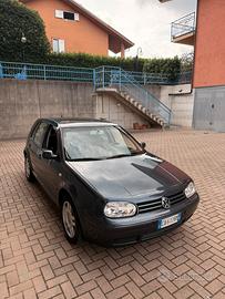 VOLKSWAGEN GOLF IV - 1.6 16v -Highline - 5 porte