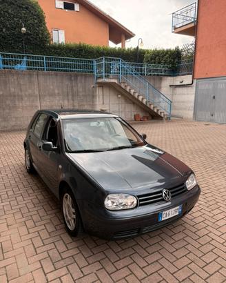 VOLKSWAGEN GOLF IV - 1.6 16v -Highline - 5 porte