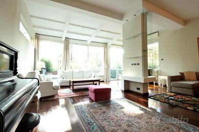 PORZIONE DI BIFAMILIARE A PESCHIERA BORROMEO