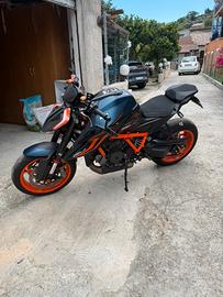 KTM 1290 Super Duke R EVO