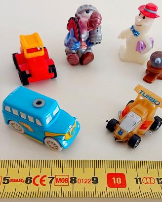 8 giochini sorpresine Kinder Sorpresa
